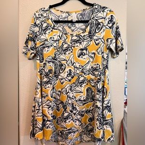 DISNEY Lularoe Perfect TEE